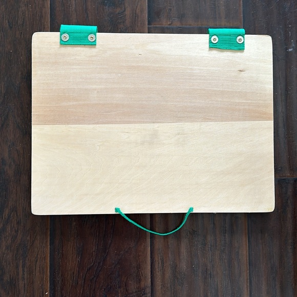 MELISSA & DOUG | Hanging Magnetic Responsibility Chart - Picture 8 of 12